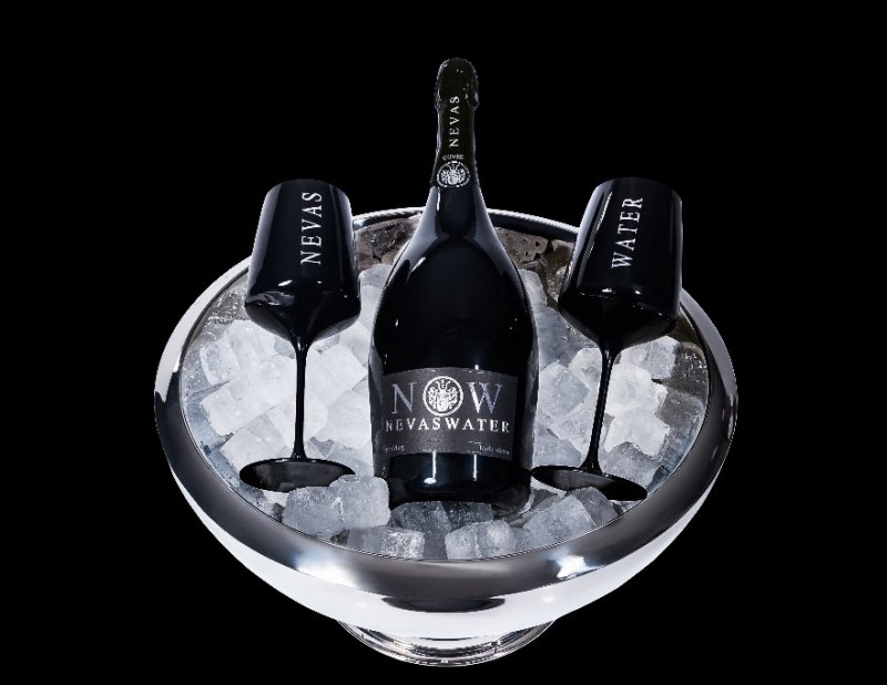 NEVAS Wasser Flasche NEVAS Wasser Flasche